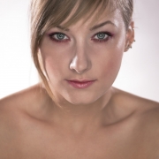 Julia's eyes