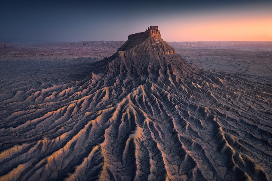 karol_nienartowicz - Factory Butte. Hanksville, USA 04.2025. Zdjęcie 332729