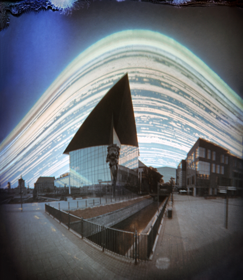 jan_kawa - Forum Gdańsk. Agfa Portriga / ekspozycja pół roku / pinhole z rurki kanalizacyjnej. Zdjęcie 315977