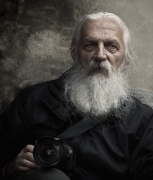 Portret zezowatego inaczej