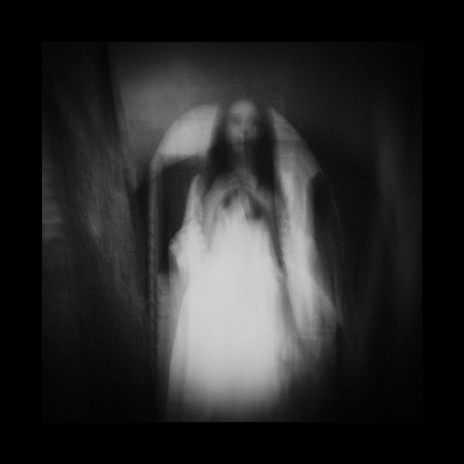 keytoo_ - I Think Im A Ghost. Ewelina.. Zdjęcie 335176