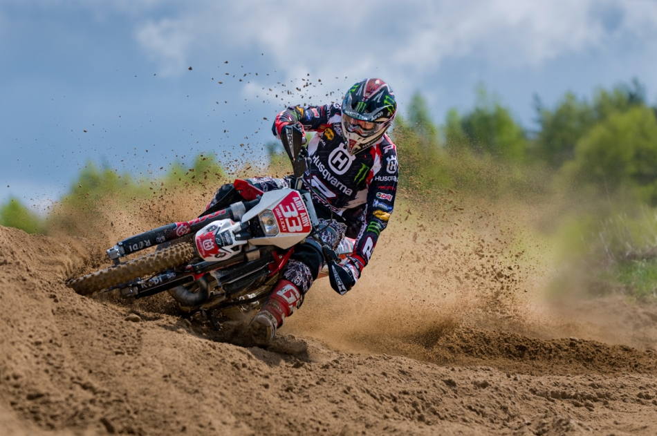 ozo_rock - FIM. Mistrzostwa świata w enduro. Kiere trzyma Bartosz Obłucki. Zdjęcie 325676