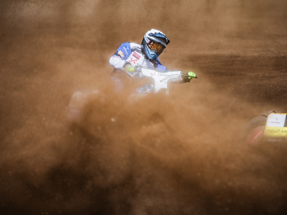 Przesłona. . Zdjęcie 336052