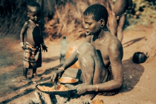 Mursi breakfast -Etiopia 