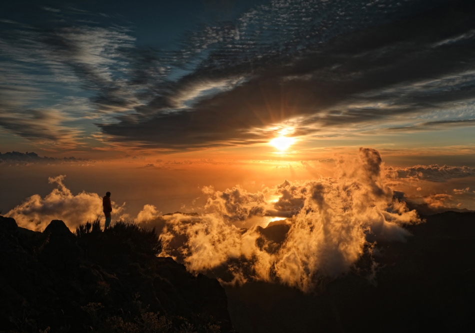 daro - Wschód słońca na Pico do Arieiro - Madera. . Zdjęcie 314700