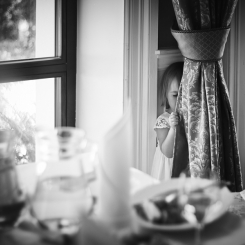 Nie widzę cię, więc nie...