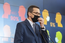 Pocztówka z październik...