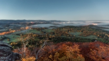 Gates of the Valley, Au...
