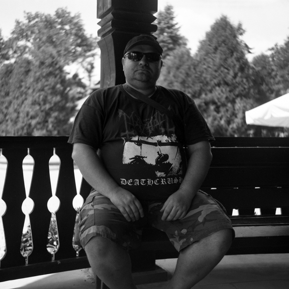 spd - . Kamil @keytoo_ Wysowa-Zdrój, Pijalnia... Wód Mineralnych ;) Jednak było nam dane. Pozdrawiam Cię serdecznie! Wykonane ZEISS IKON   . NETTAR. negatyw Fomapan100 wołane w D-76 ,skan. Zdjęcie 326506