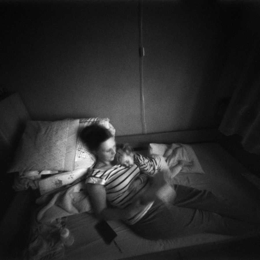 miljo77 - . fotografia otworkowa skan negatywu 6x6cm. Zdjęcie 323153