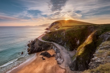 Coumeenole Beach