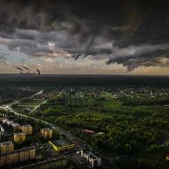 Burza nad Bełchatowem