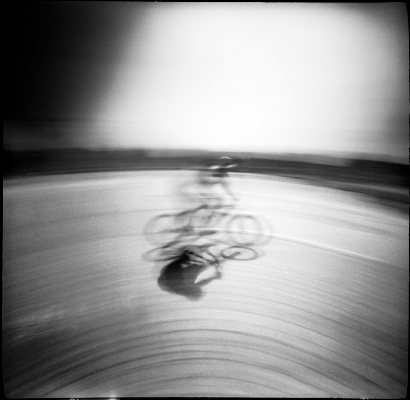 miljo77 - . Fotografia otworkowa  (pinhole, camera obscura)  Zero Image 2000 Ilford FP4 Kodak HC-110. Zdjęcie 273766