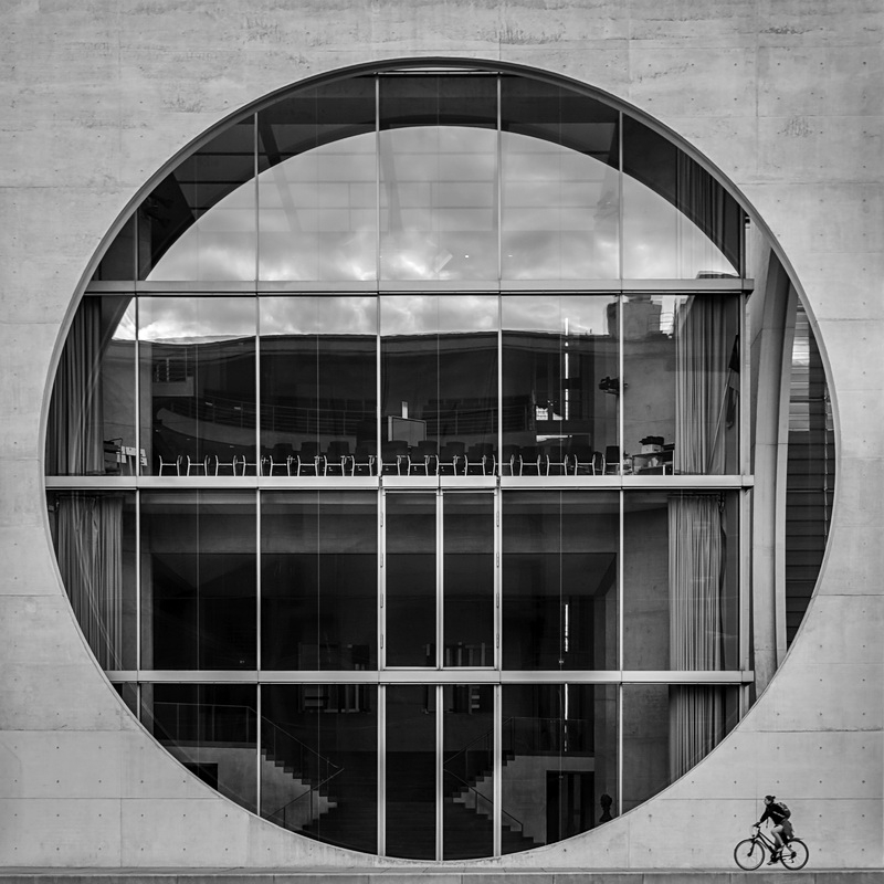 ewedan - .... 10.2018 | Berlin, Marie-Elisabeth-Lueders-Haus, budynek rządowy. Zdjęcie 262165