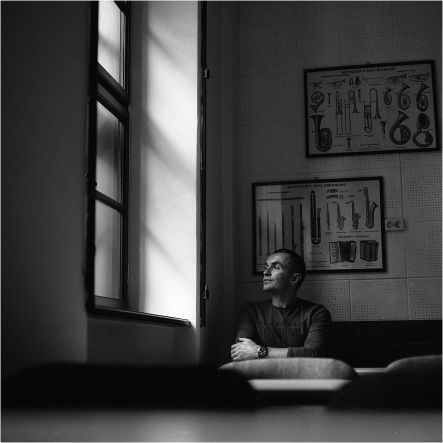 leo - (...symfonia oczekiwania) . PSix/Tmax400 skan z negatywu . Zdjęcie 230841