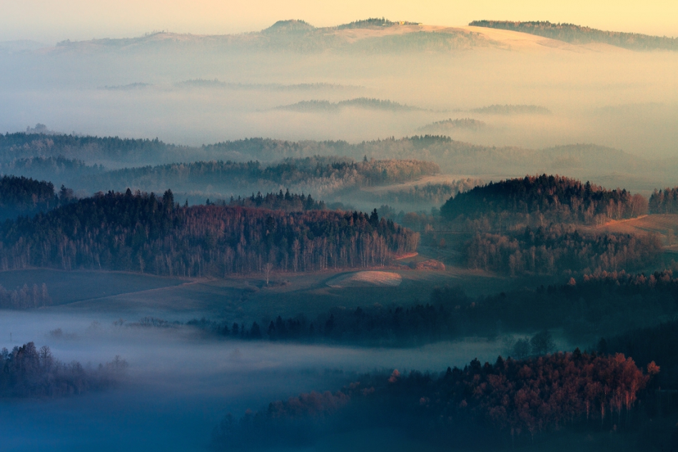 Over The Misty,Cold Mountains. . Zdjęcie 119068