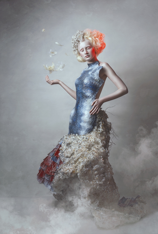 flowing_swan - Leda. model: Ola Borcz make-up: Paulina Tomasik hair: Wojtek Kasprzak designer: Magdalena Wilk-Dryło. Zdjęcie 211437
