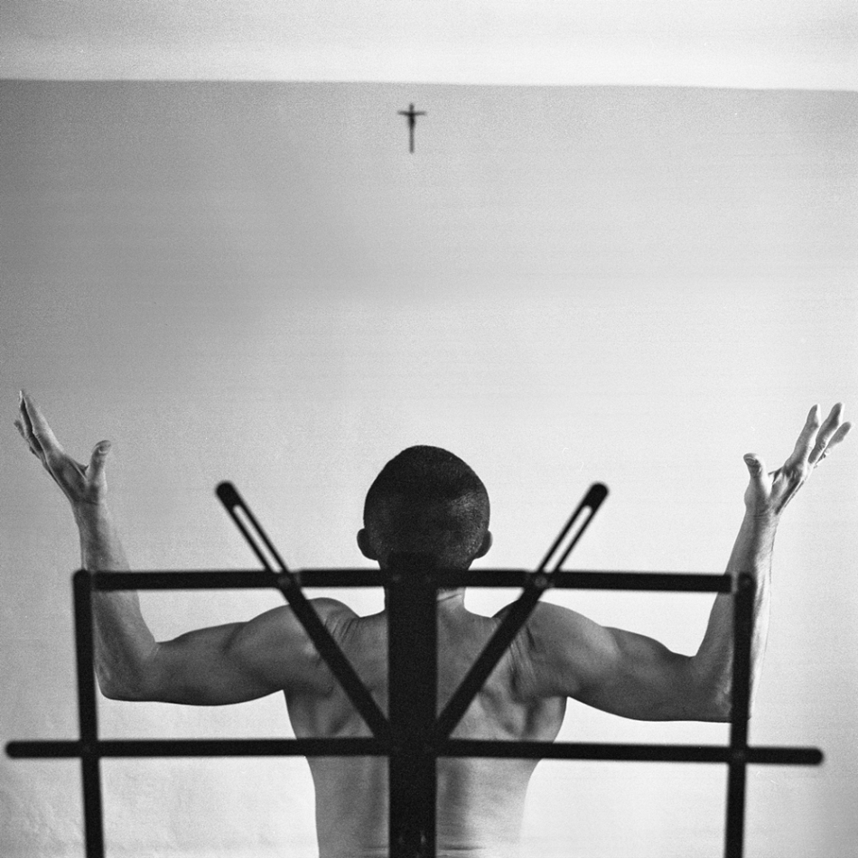 leo - de profundis..... Psix/Flektogon/Tmax400. Zdjęcie 318111
