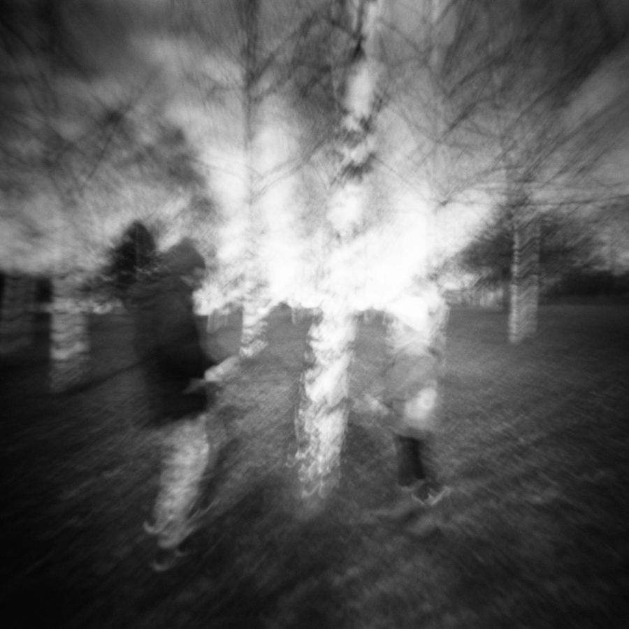 miljo77 - . fotografia otworkowa skan negatywu 6x6cm . Zdjęcie 322617