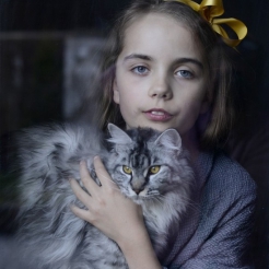 portret z kotem