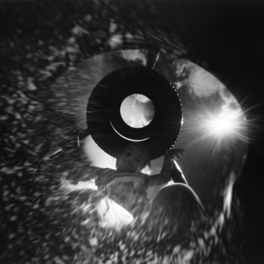 miljo77 - . fotografia otworkowa skan negatywu 6x6cm. Zdjęcie 322810