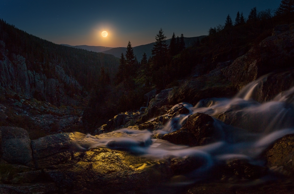 Fullmoon. . Zdjęcie 333725