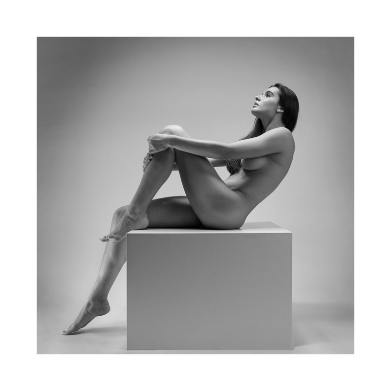 alosza - portret zwyczajny kobiety siedzącej. . Zdjęcie 28086